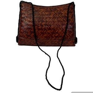 Elegant Brown Woven Shoulder Bag